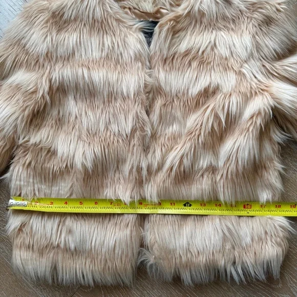 Mossimo Faux Fur Pink Jacket - Picture 14 of 16